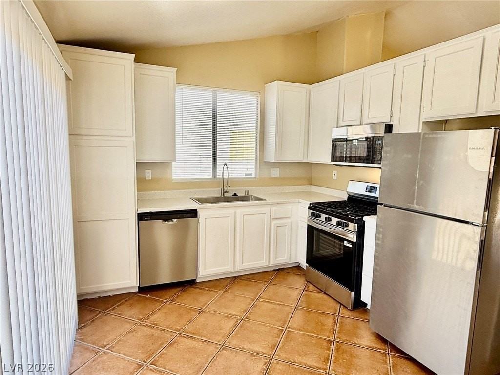 2011 Cool Water Cir - Photo 4 of 11