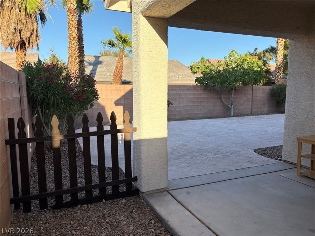6932 Night Bloom Ct - Photo 5 of 17