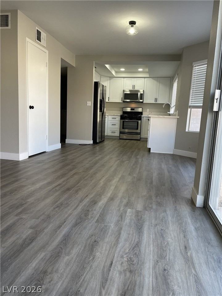 2840 Belleza Ln - Photo 6 of 26