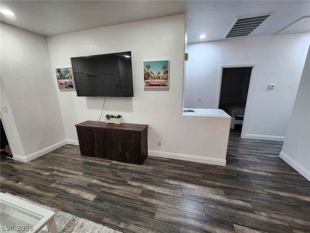 9882 Oriole Crest Ct - Photo 3 of 11