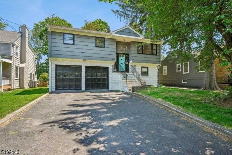 534 Prospect St - Photo 2 of 31