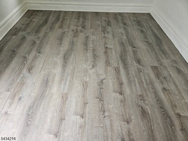26 Baldwin Ave - Photo 6 of 19