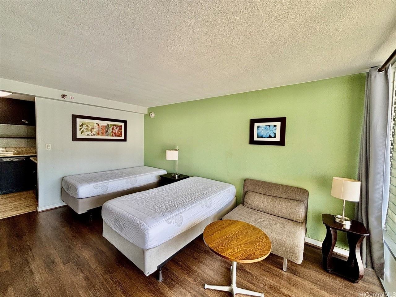 445 Seaside Ave #1817 - Photo 5 of 18