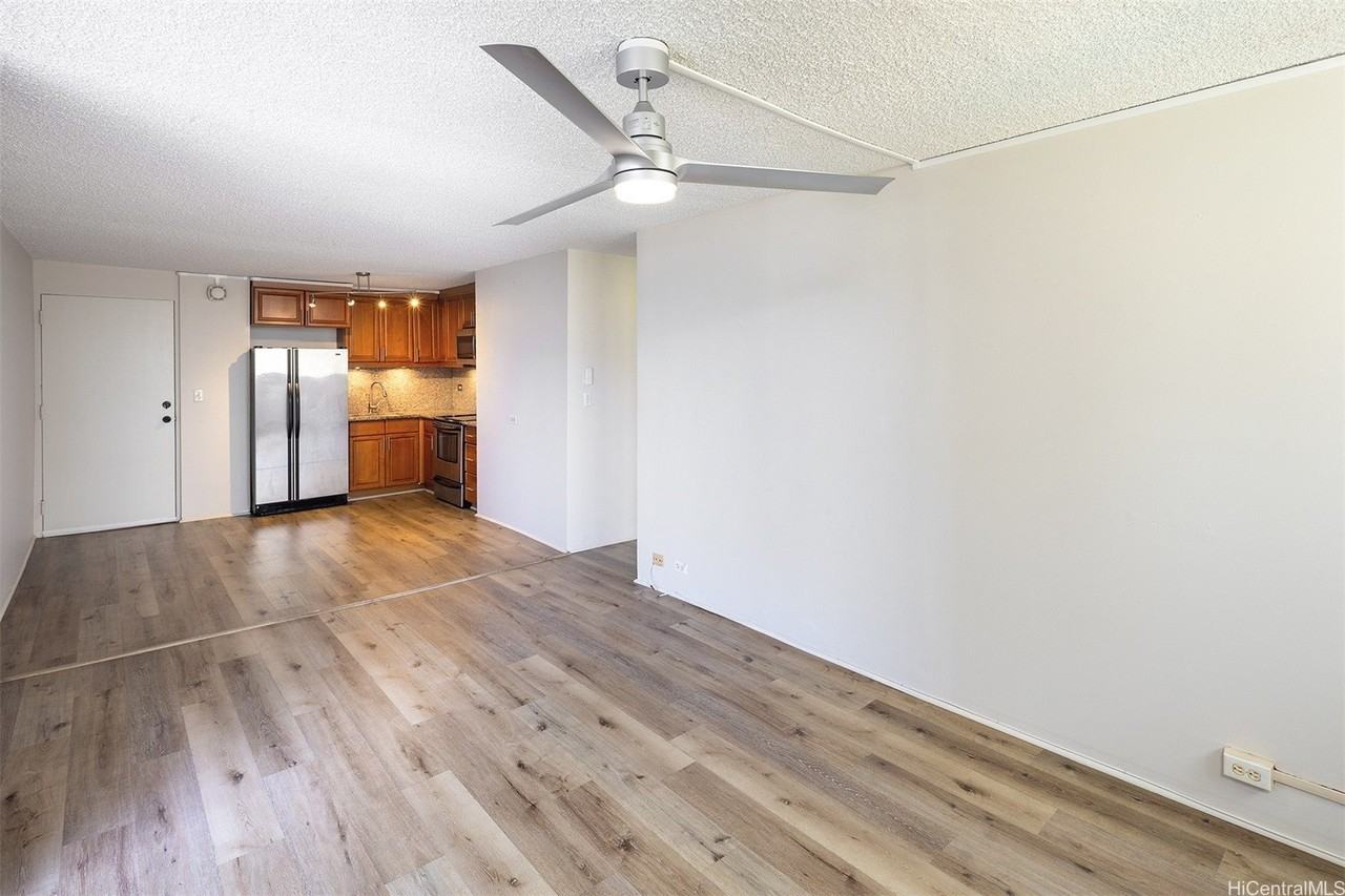 2637 Kuilei St #A66 - Photo 5 of 21