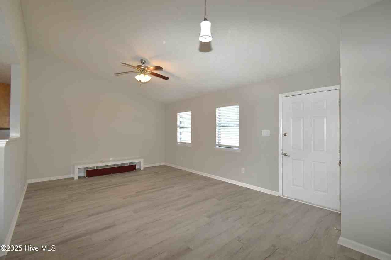 159 Marlene Dr - Photo 6 of 21