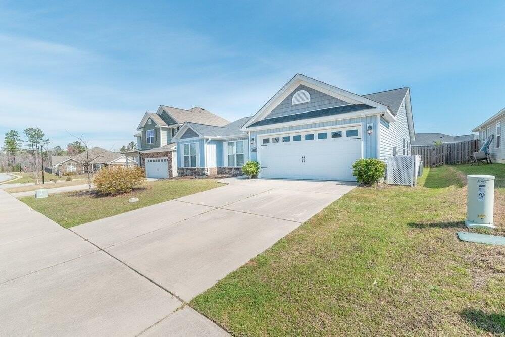 9052 Brevard Rd - Photo 3 of 38