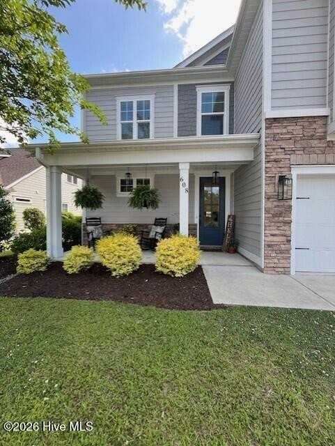608 Coniston Dr - Photo 4 of 42