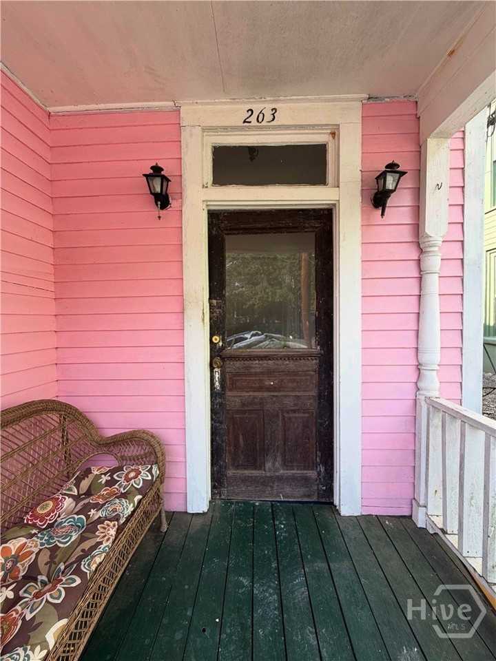 263 Barrow St #B - Photo 2 of 17