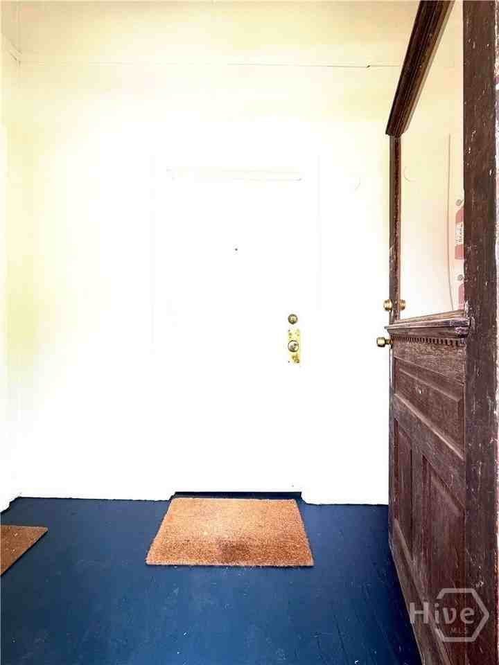 263 Barrow St #B - Photo 3 of 17