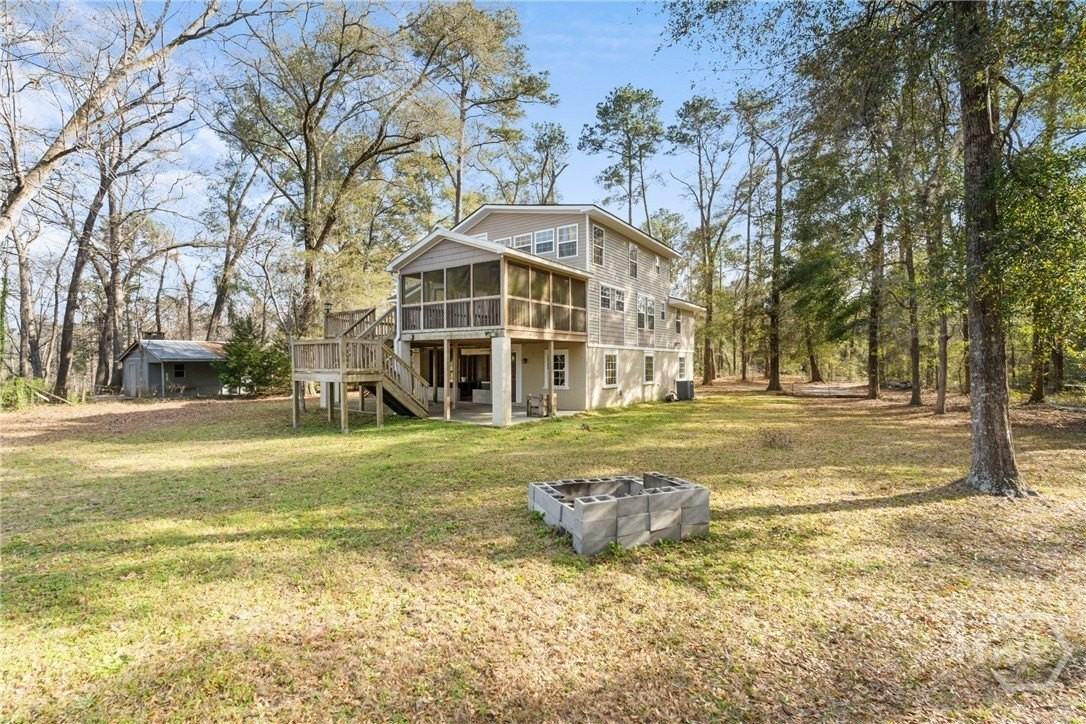292 Tuckasee King Rd - Photo 2 of 40