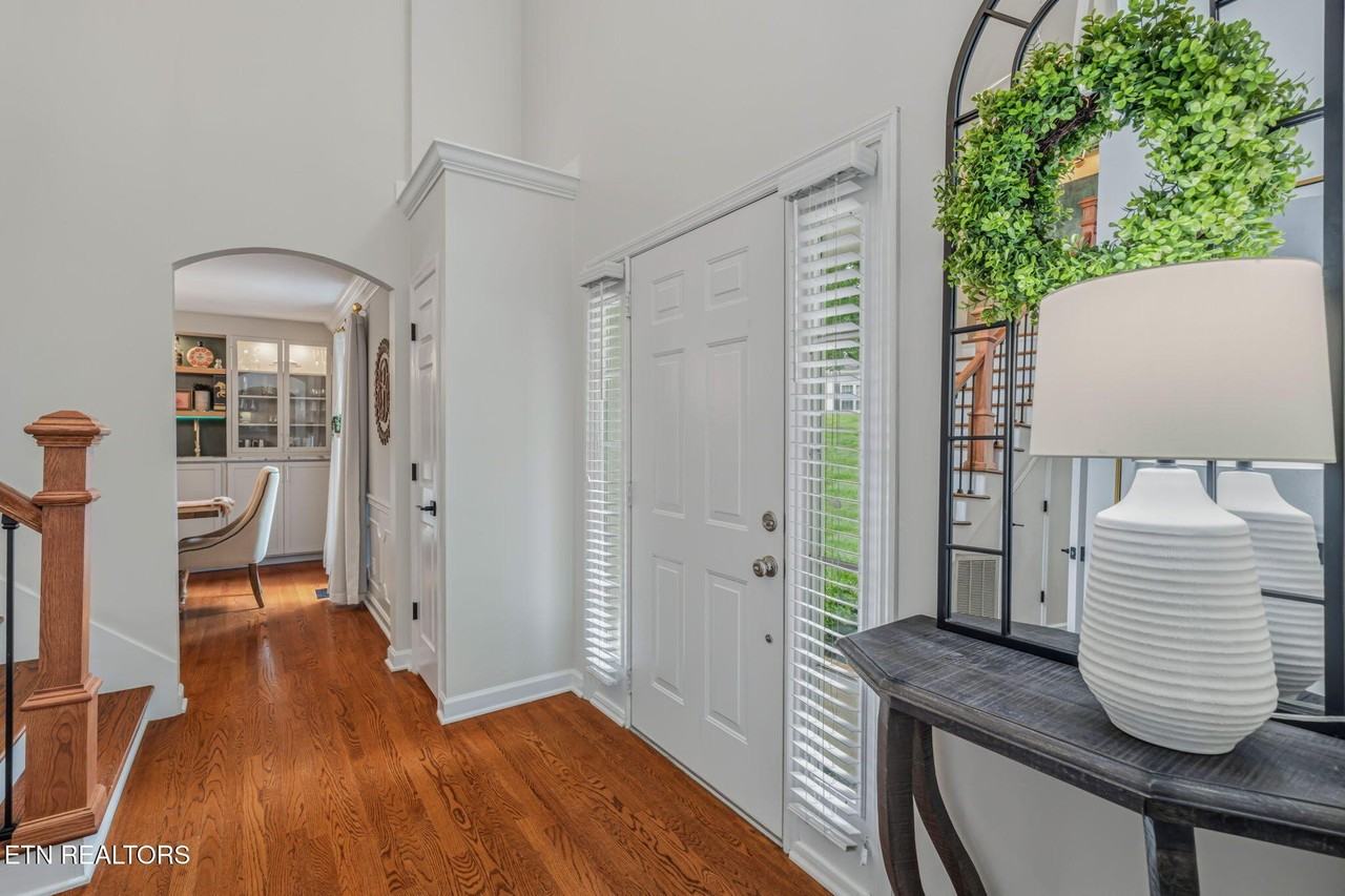 1226 Harrington Dr - Photo 6 of 47