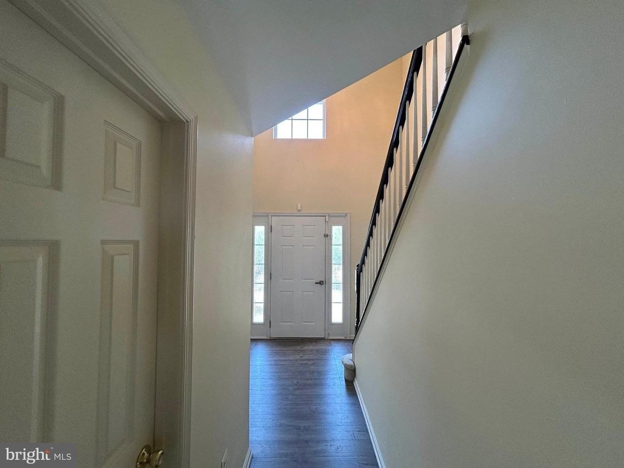 13220 Willow Point Dr - Photo 4 of 50