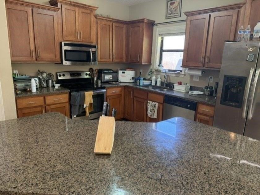 3522 Golden Valley Ln - Photo 7 of 16