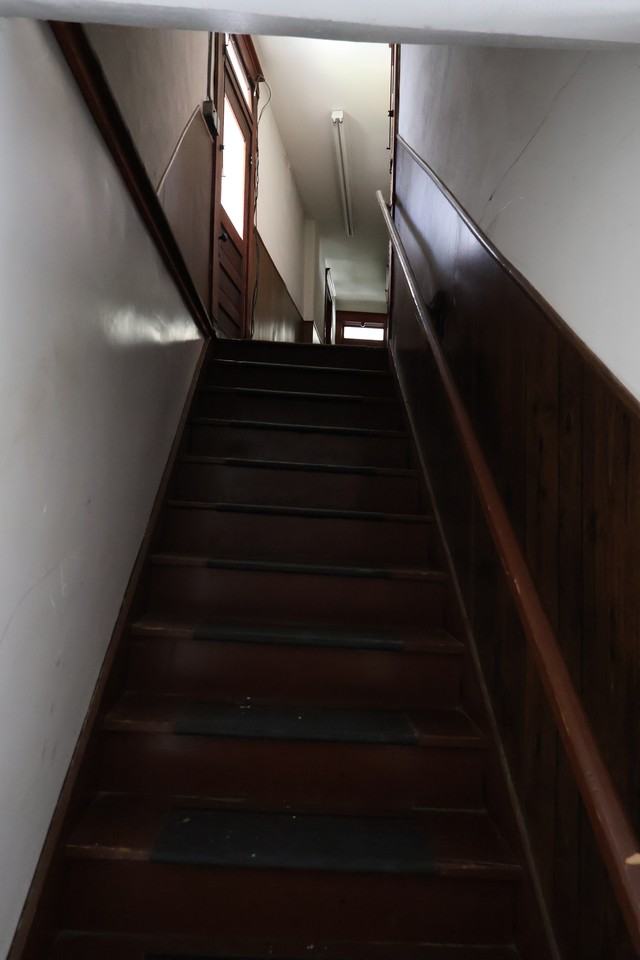 206 4th St #2 - Photo 4 of 30