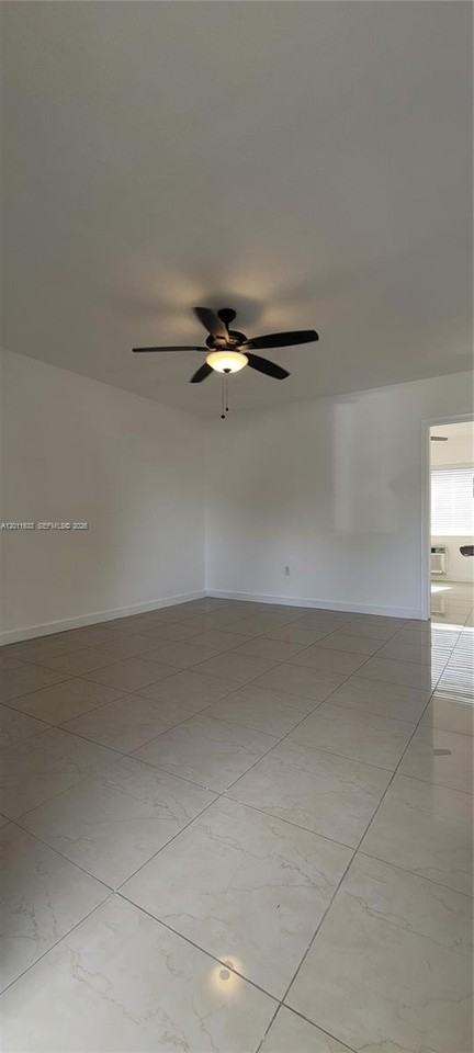 2615 Sw 22nd Ave #6 - Photo 4 of 21