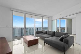 1750 N Bayshore Dr #4901 - Photo 1 of 1
