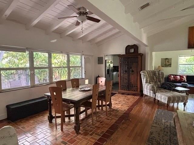 8228 Ne 8th Ct - Photo 5 of 20