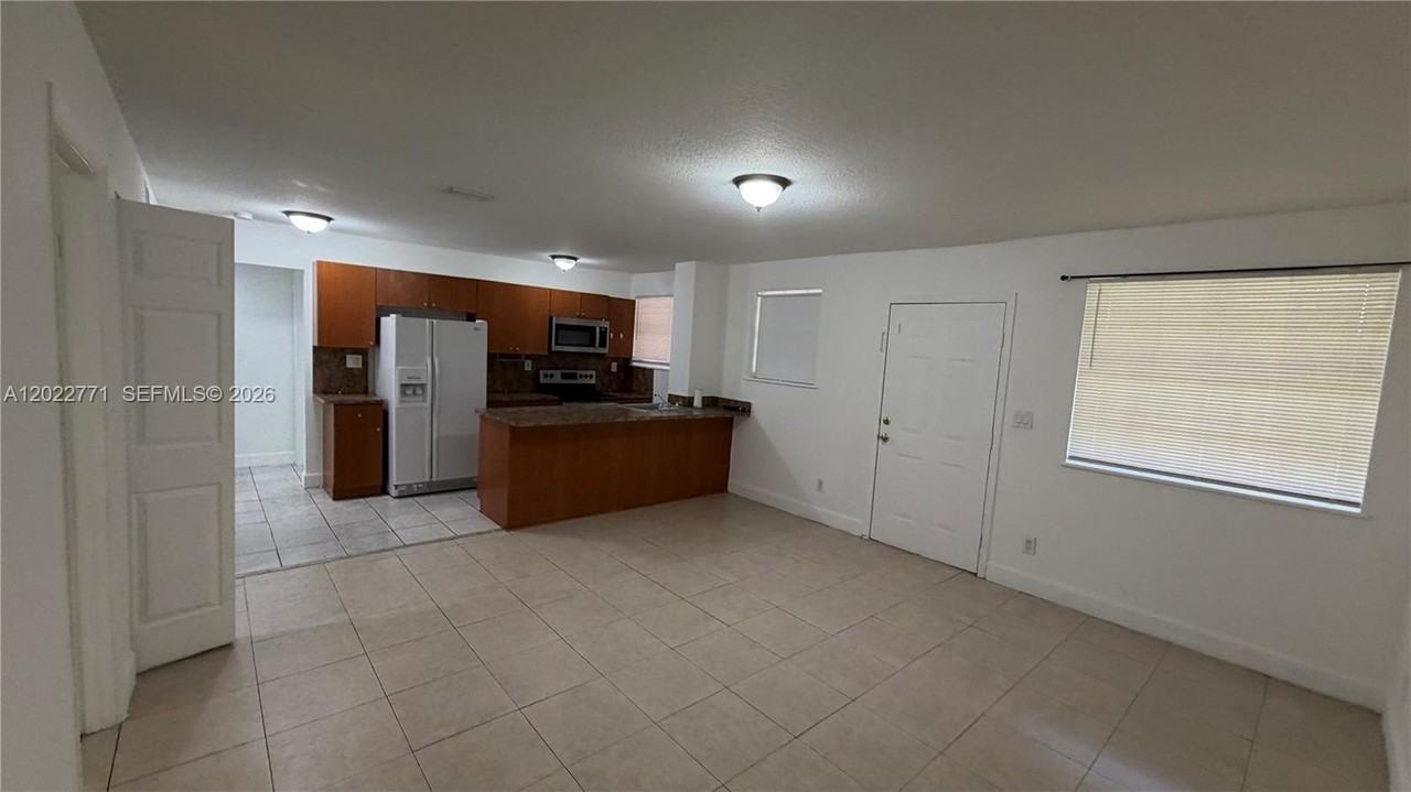 14180 Nw 22nd Ave #1