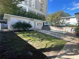1020 Sw 36th Ct - Photo 1 of 1