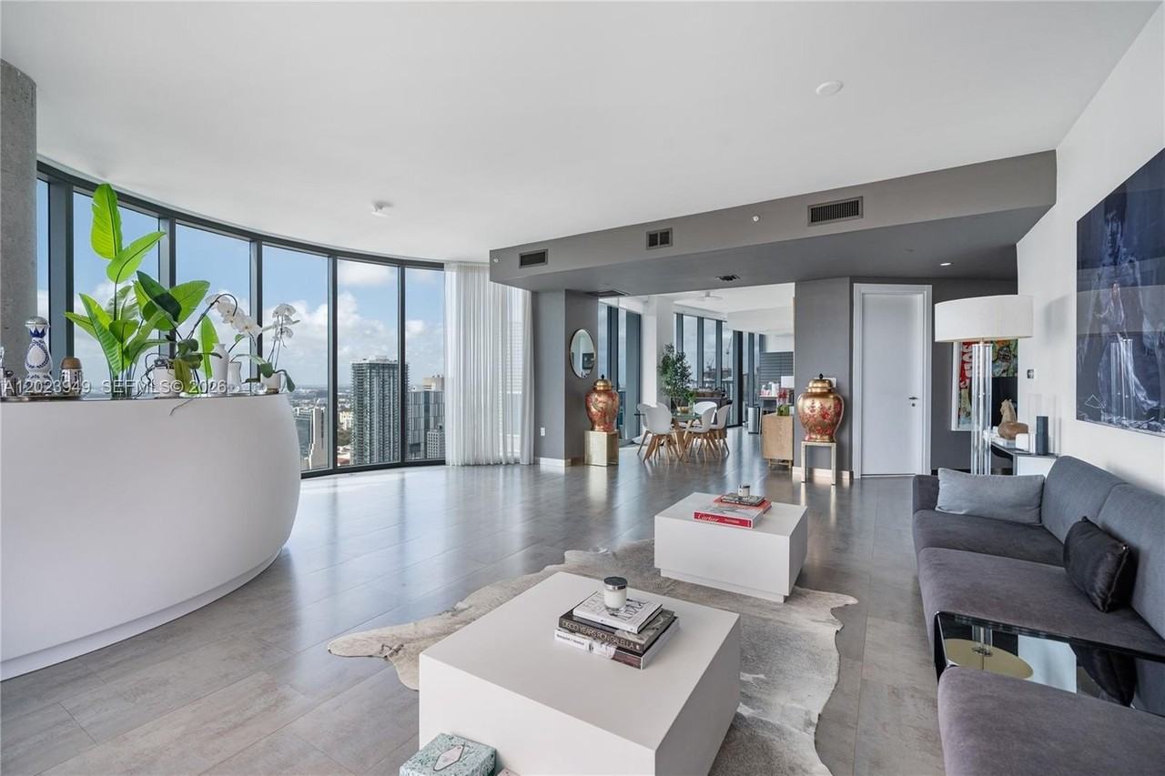 200 Biscayne Boulevard Way #4902 - Photo 3 of 19