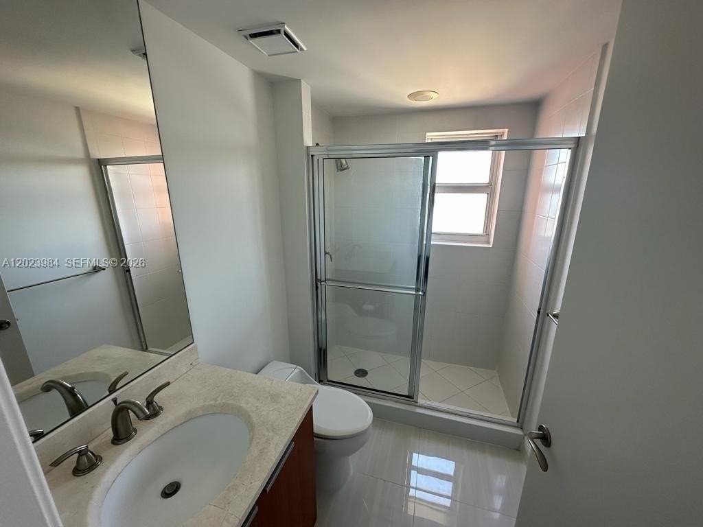 2650 Lake Shore Dr #1001 - Photo 7 of 43
