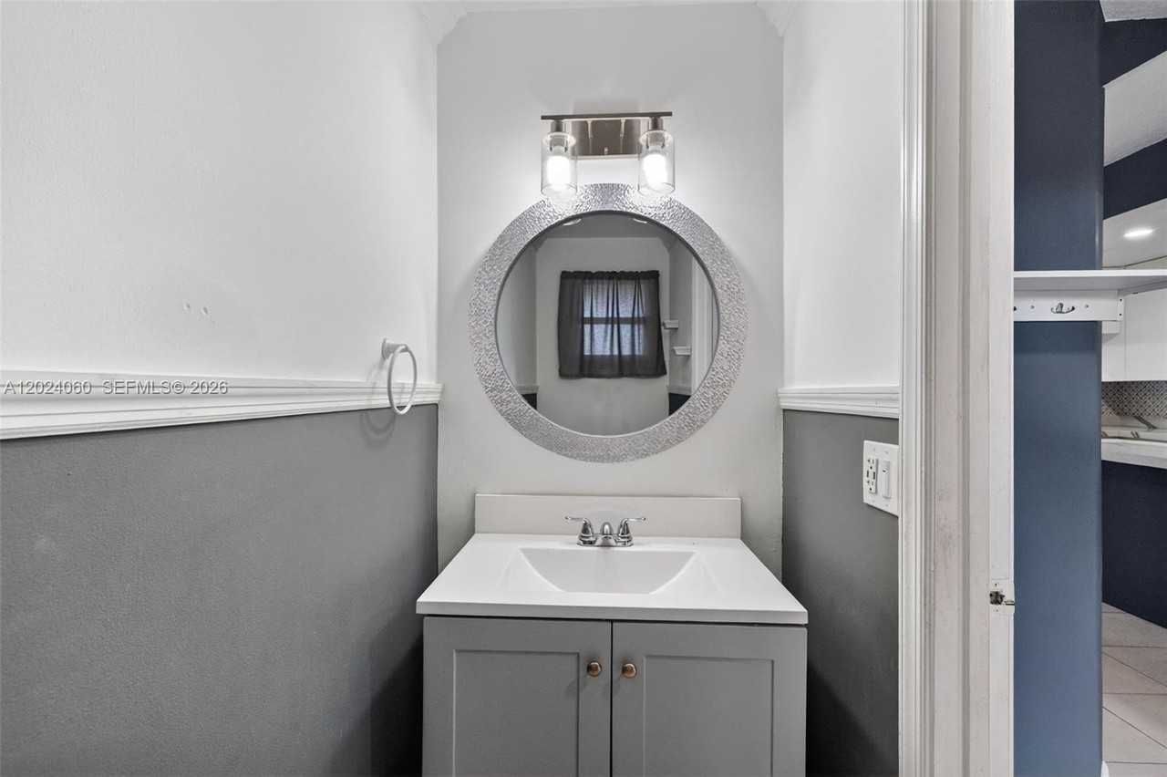 5843 Woodlands Blvd #5843 - Photo 6 of 37