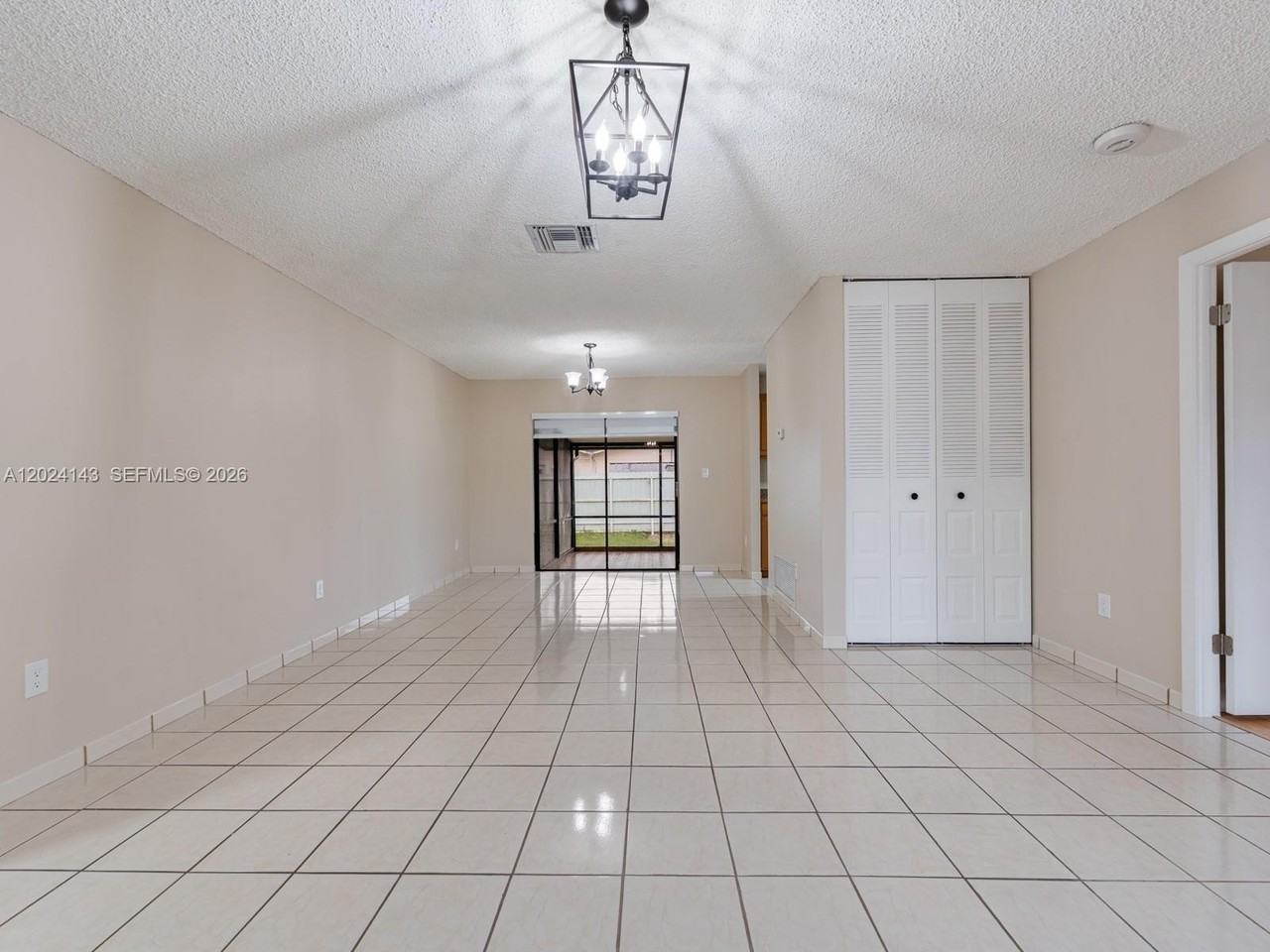 13360 Sw 46th St - Photo 3 of 39