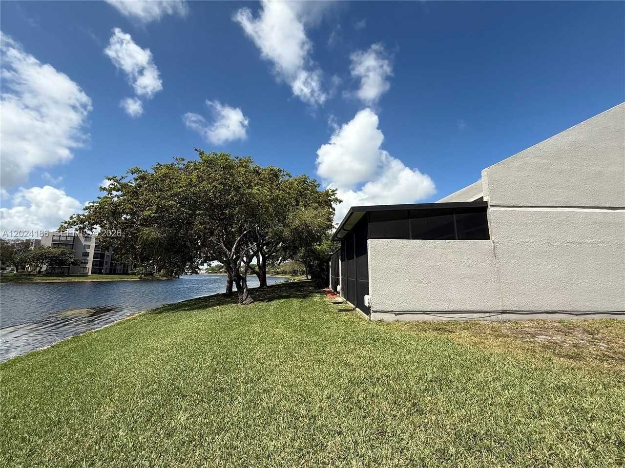 11228 Nw 14th Ct #11228 - Photo 2 of 30