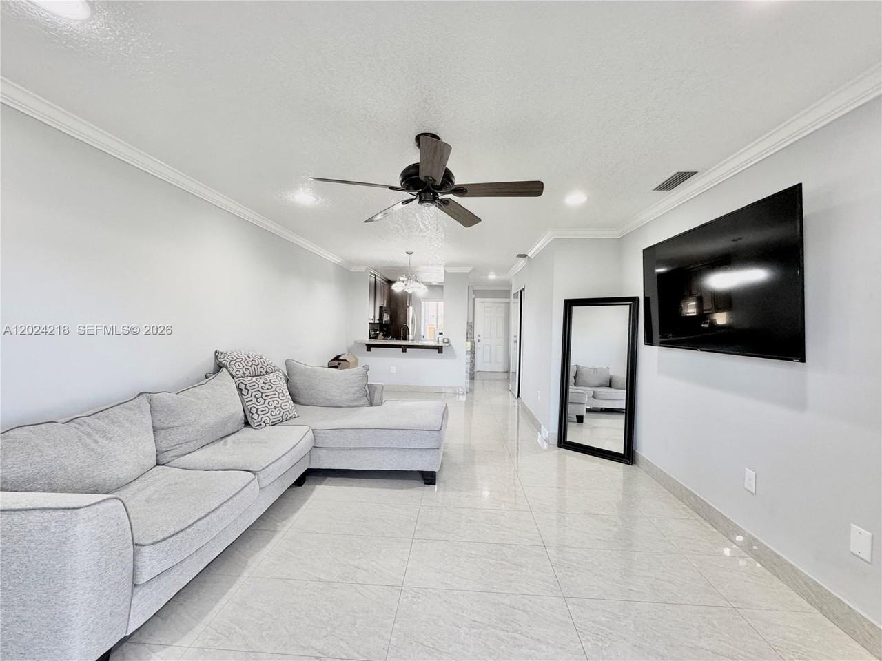 10991 Nw 30th Pl #10991 - Photo 5 of 26