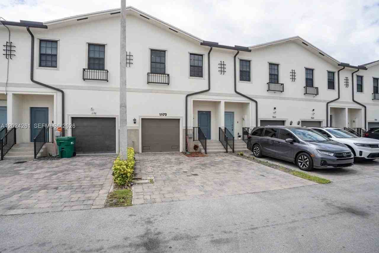 1170 Sw 7th Ct #1170 - Photo 2 of 33