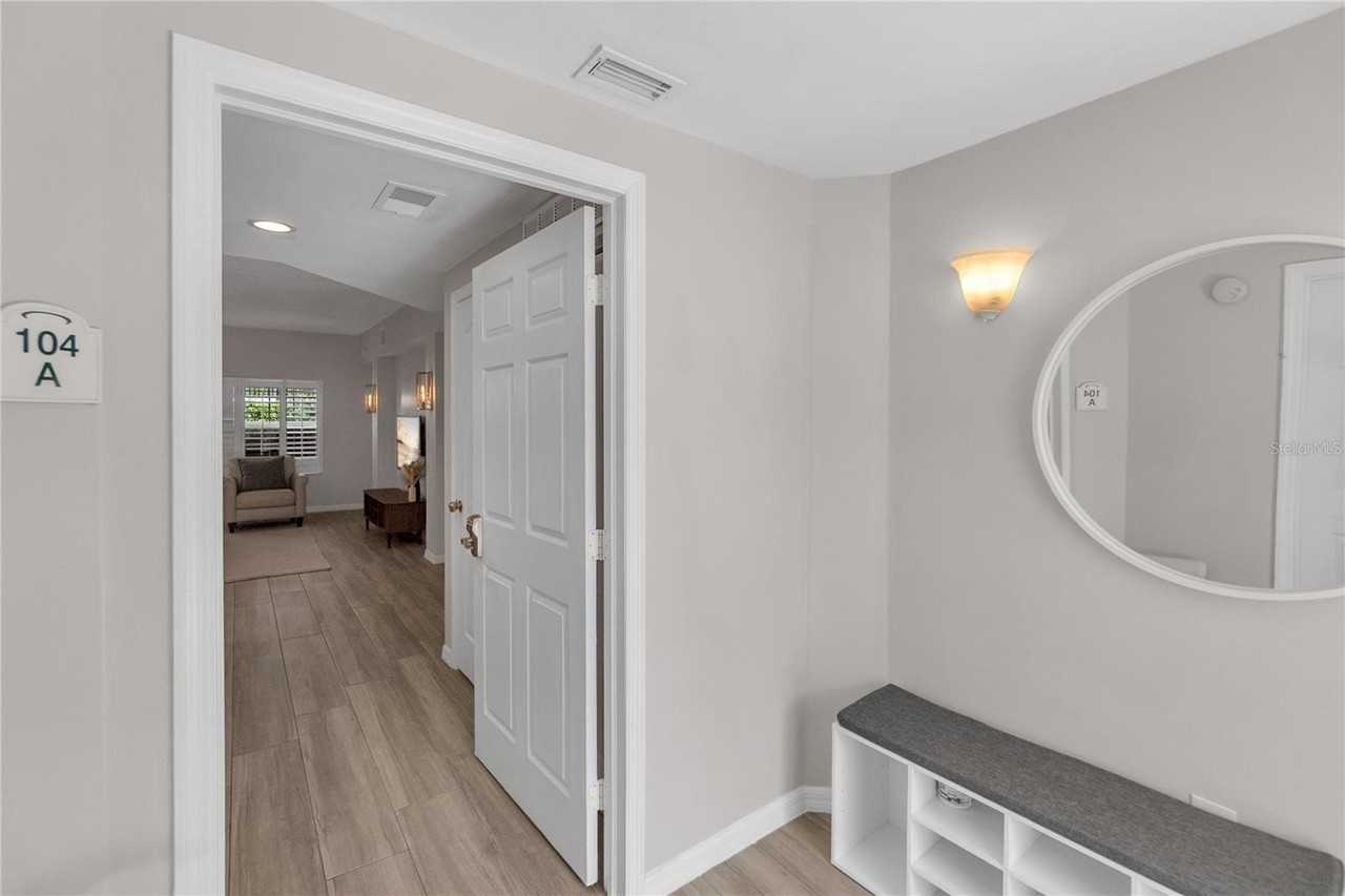 3401 54th Dr W #104 - Photo 4 of 39