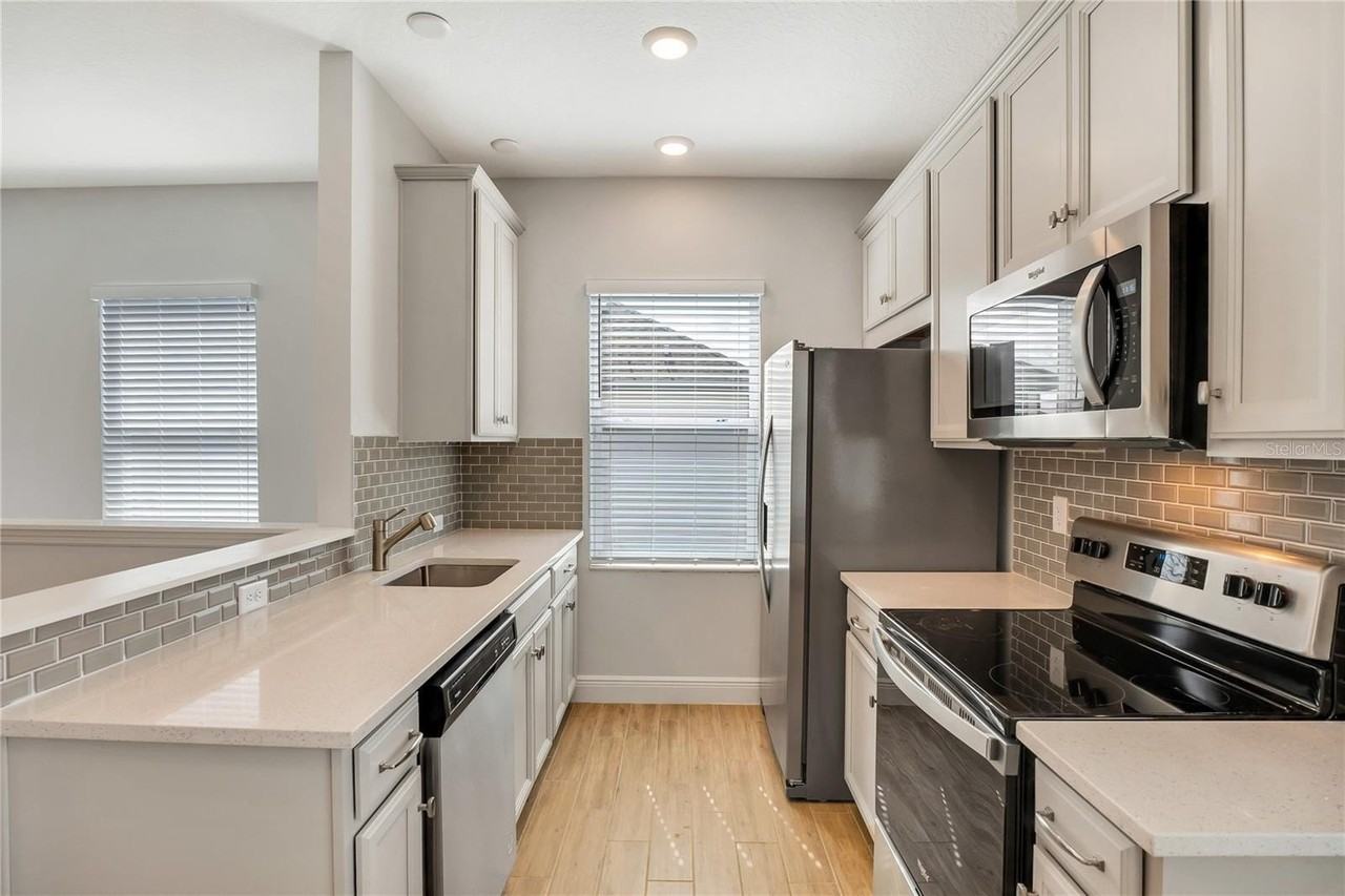 6547 Rover Way - Photo 3 of 11