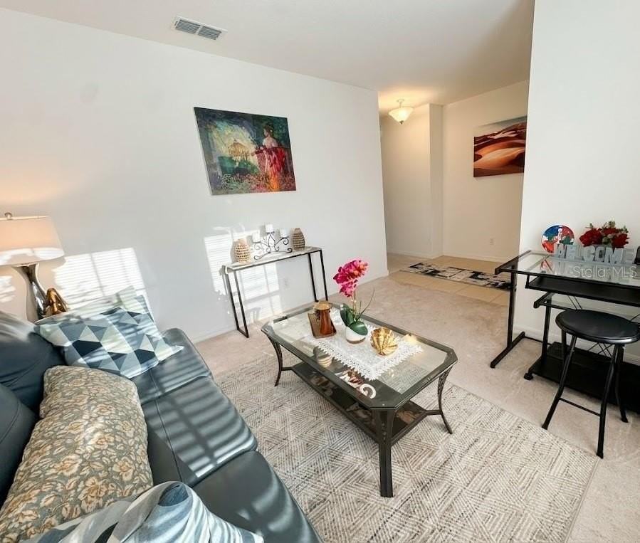 643 Samuel Pl - Photo 3 of 34