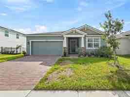 featured image of 2085 Valencia Blossom St