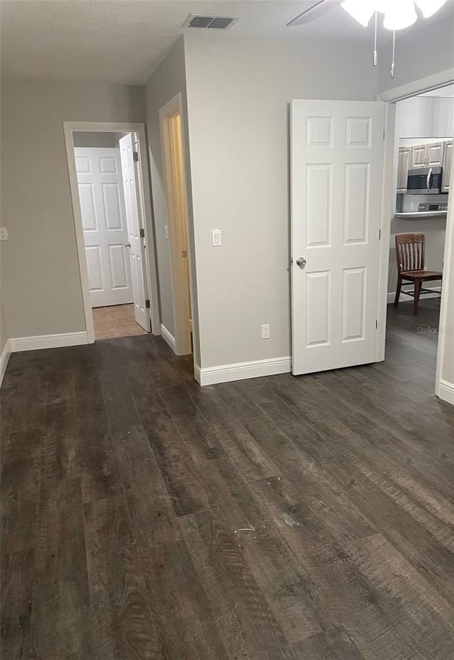2510 King Oak Cir - Photo 7 of 14
