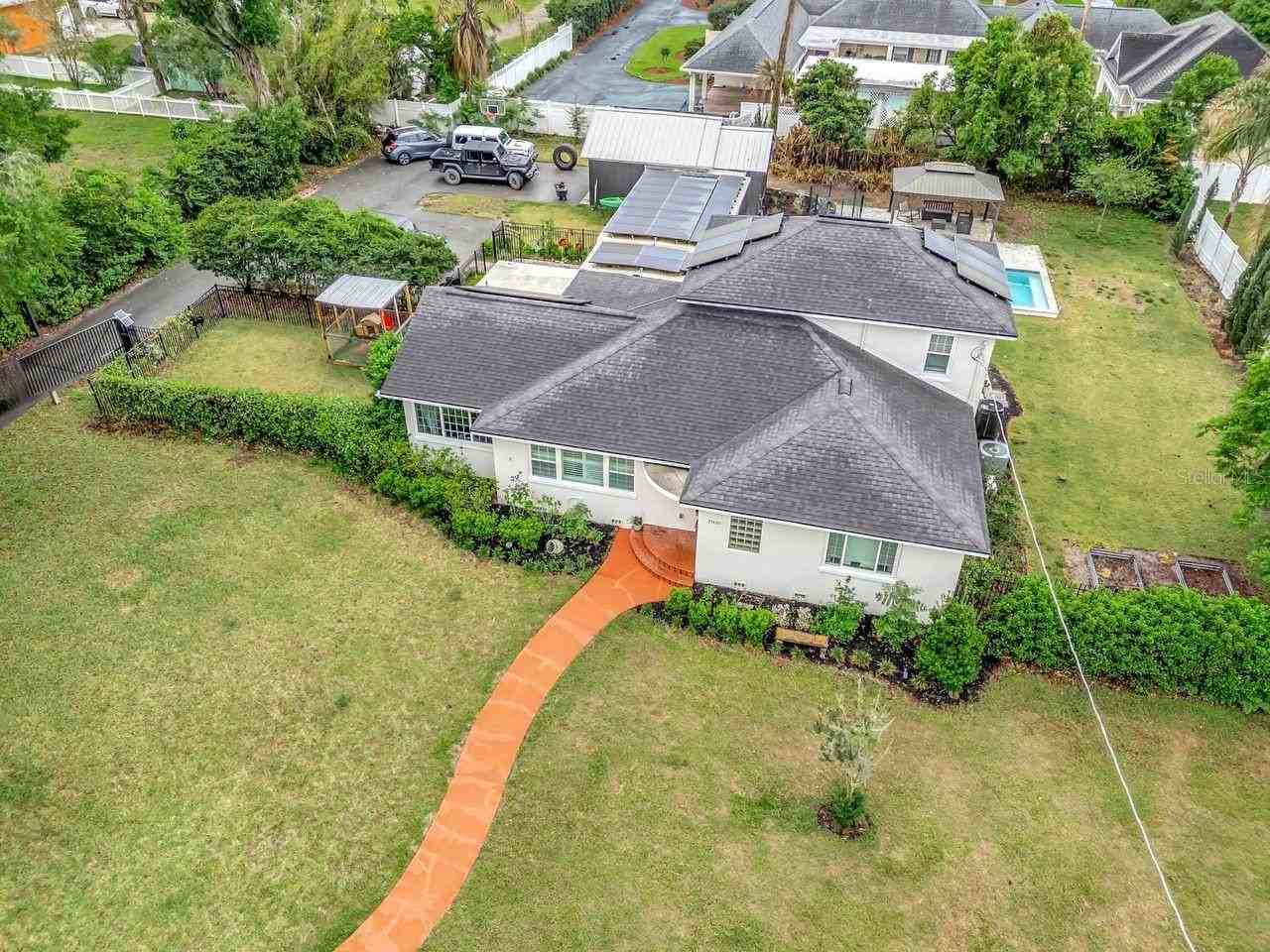 37420 Meridian Ave - Photo 4 of 50