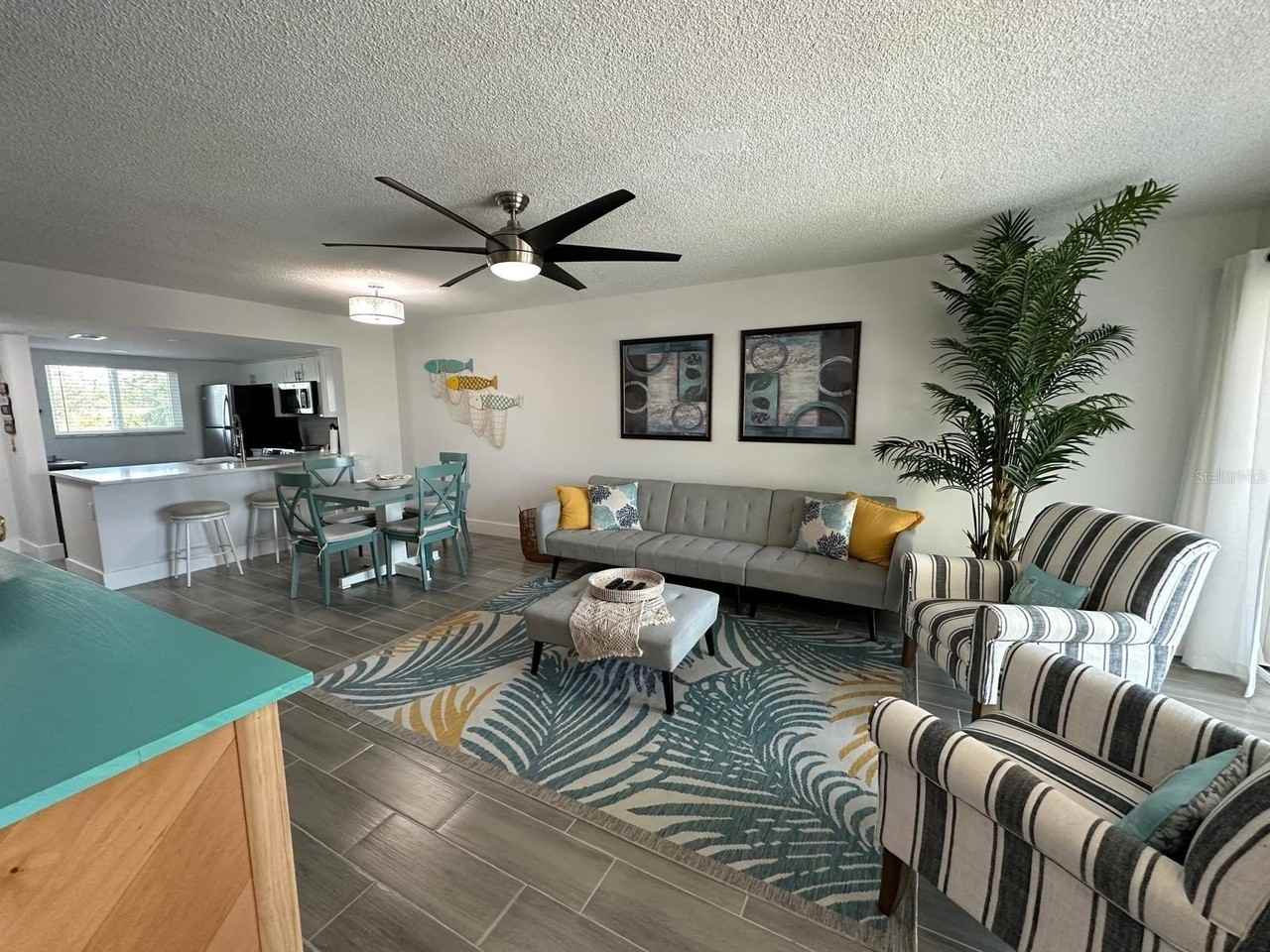301 87th Ave #203 - Photo 6 of 17
