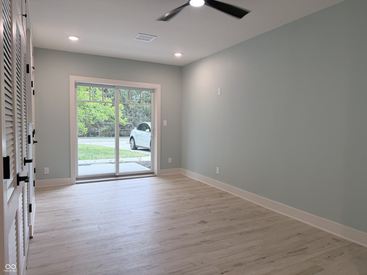 650 Mulberry St - Photo 3 of 18