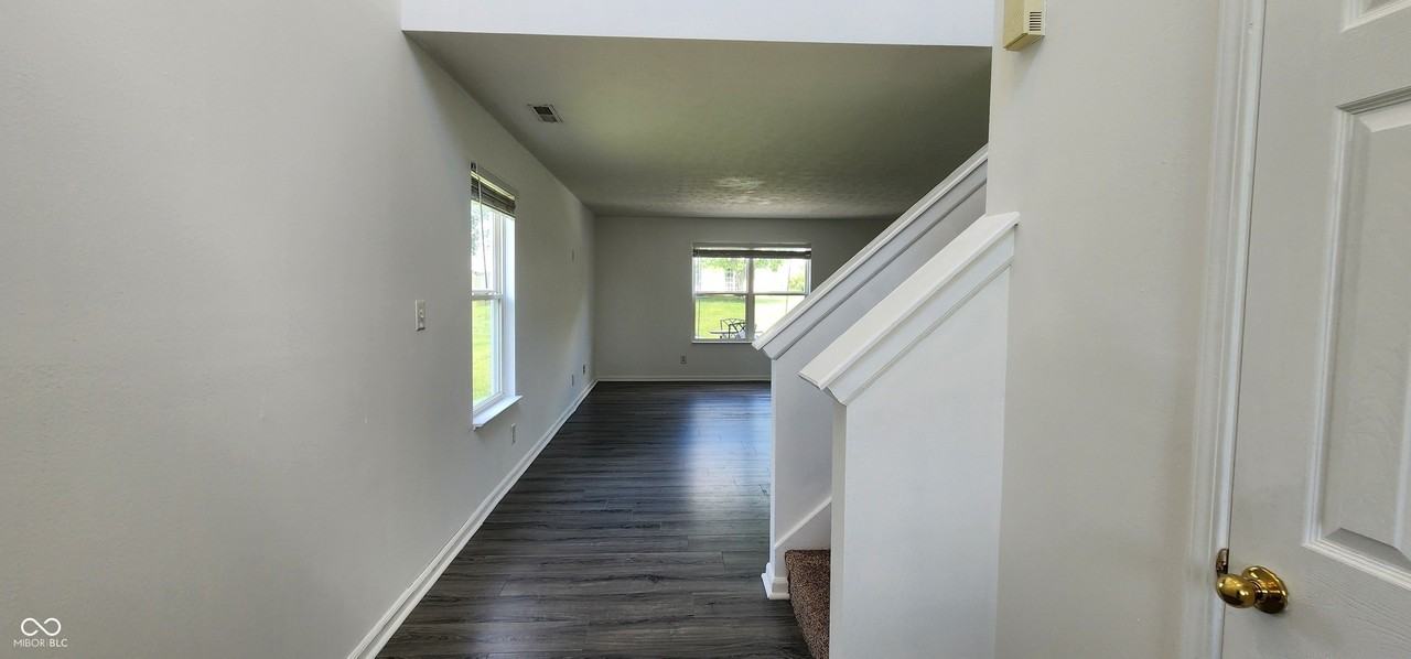 12472 Buccaneers Dr - Photo 2 of 31