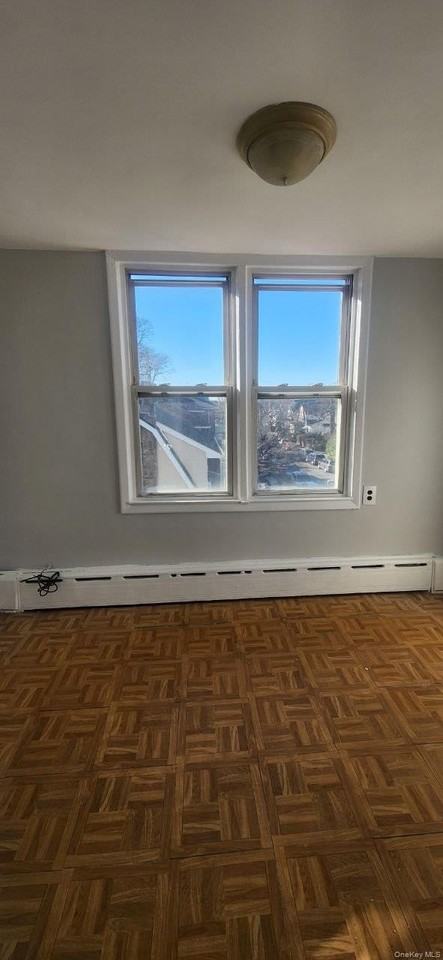 594 Yonkers Ave #5 - Photo 4 of 12