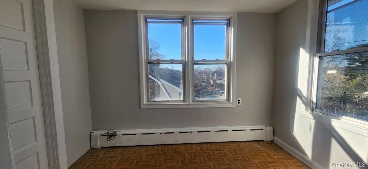 594 Yonkers Ave #5 - Photo 5 of 12