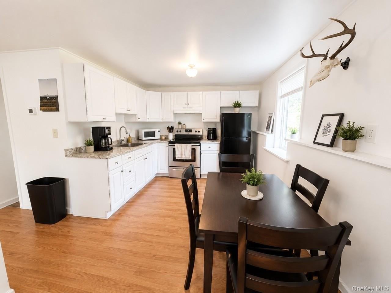24 Vermont Dr #B - Photo 6 of 10