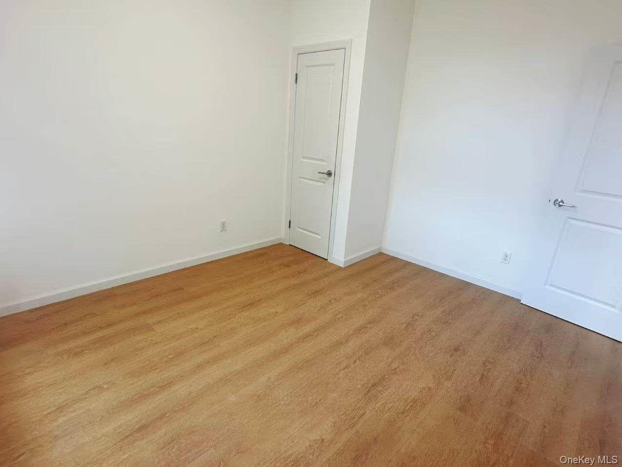 3087 Steinway St #2FL - Photo 7 of 14