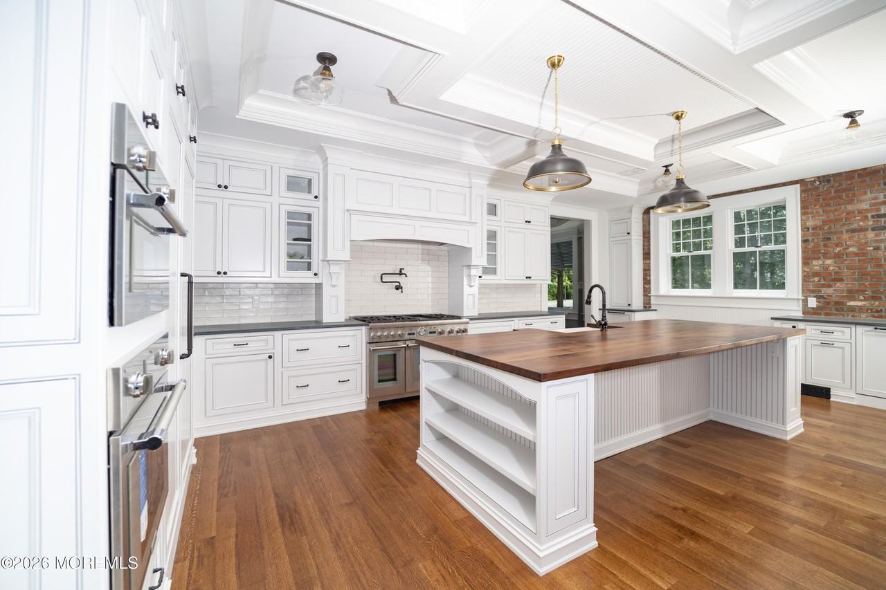 200 Bridlemere Ave - Photo 6 of 20