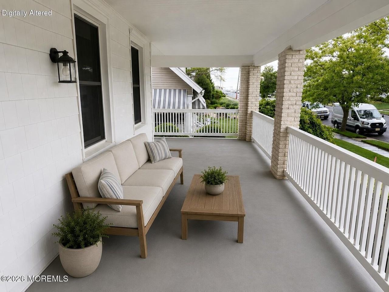 120 Garfield Ave - Photo 3 of 28