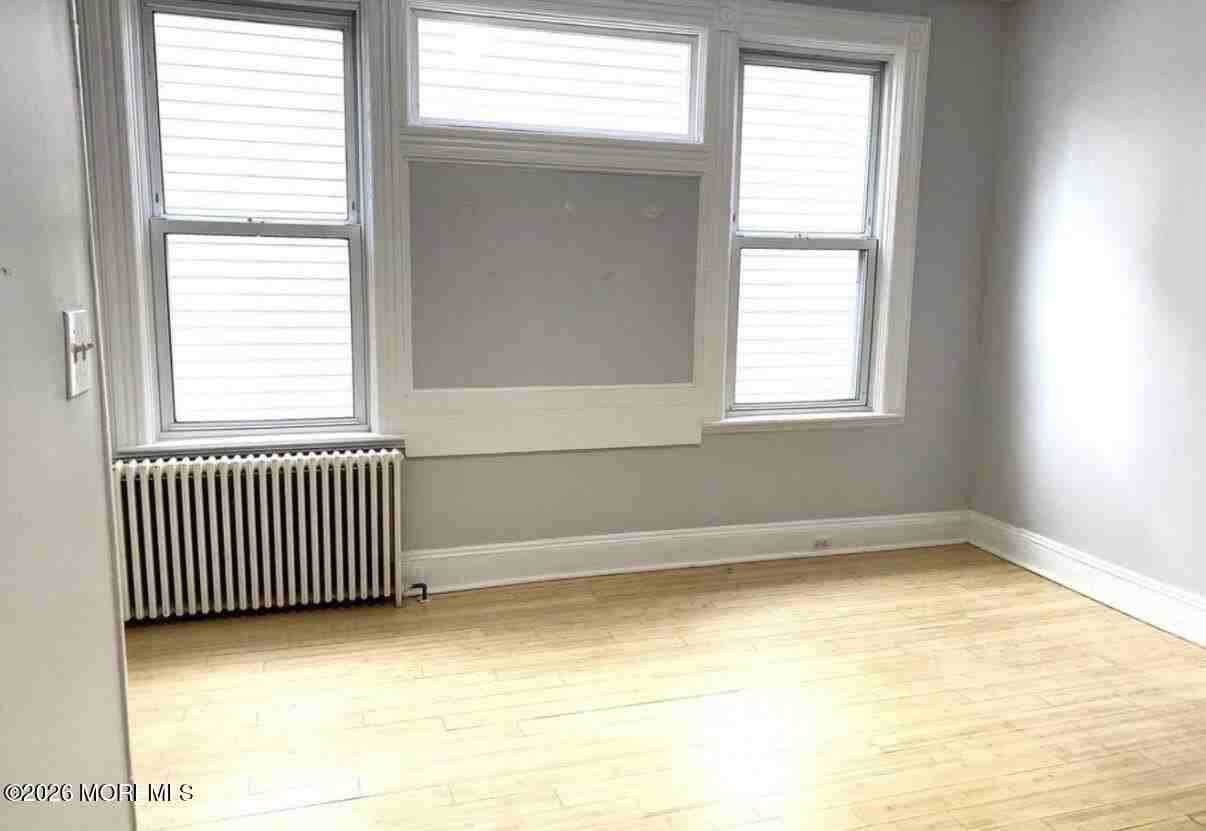 44 Norwood Ave - Photo 6 of 11