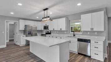 featured image of Christina Dr E