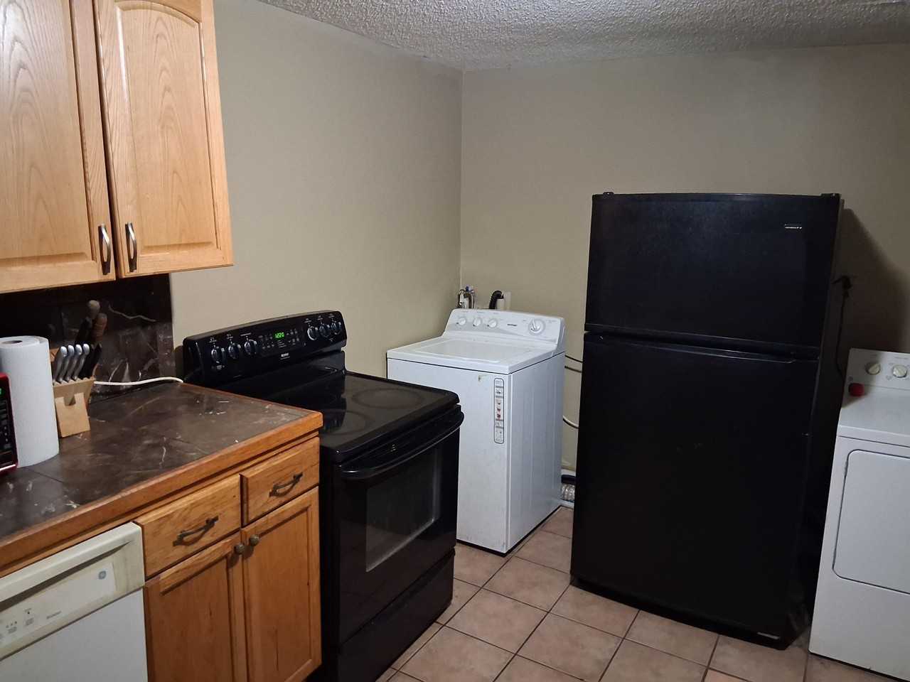Wahconah St - Photo 3 of 11