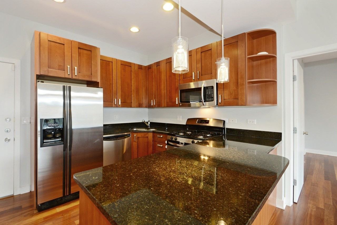 1611 N Bell Ave #7 - Photo 5 of 14