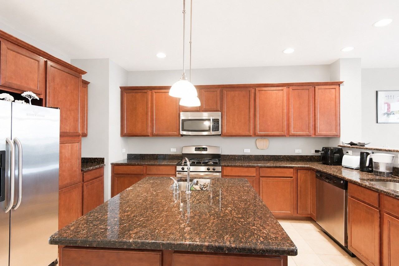 263 Aspen Pointe Rd - Photo 4 of 16